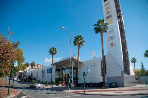 Fachada-Serrallo-Reparada-logo